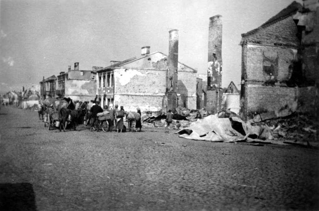 Nr. 4 russische zivilbevölkerung auf der flucht vor der deutschen wehrmacht 1941